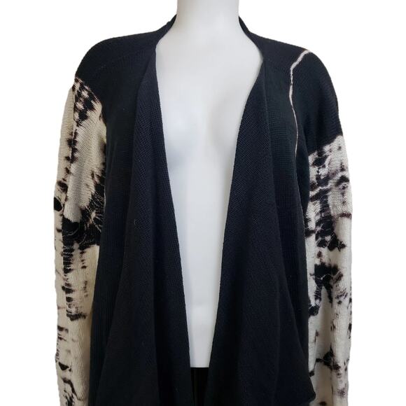 Krista Larson Black & White Hand Dyes Open Cardigan Loose Knit. OS. Asymmetrical - Picture 5 of 16